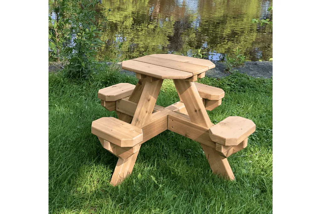 Cedar Children's Picnic Set