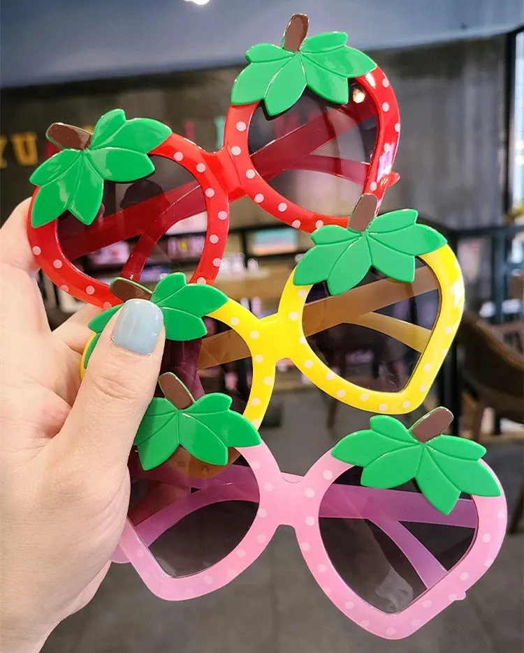 New children's sunglasses, anti-UV sunglasses, baby glasses, strawberry fruit-shaped glasses, boys and girls