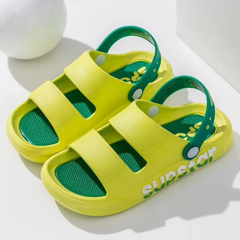 New Summer Boy Cartoon Children's Beach Shoes Girls Soft Soled Medium Children's Fashion Boys Sandals